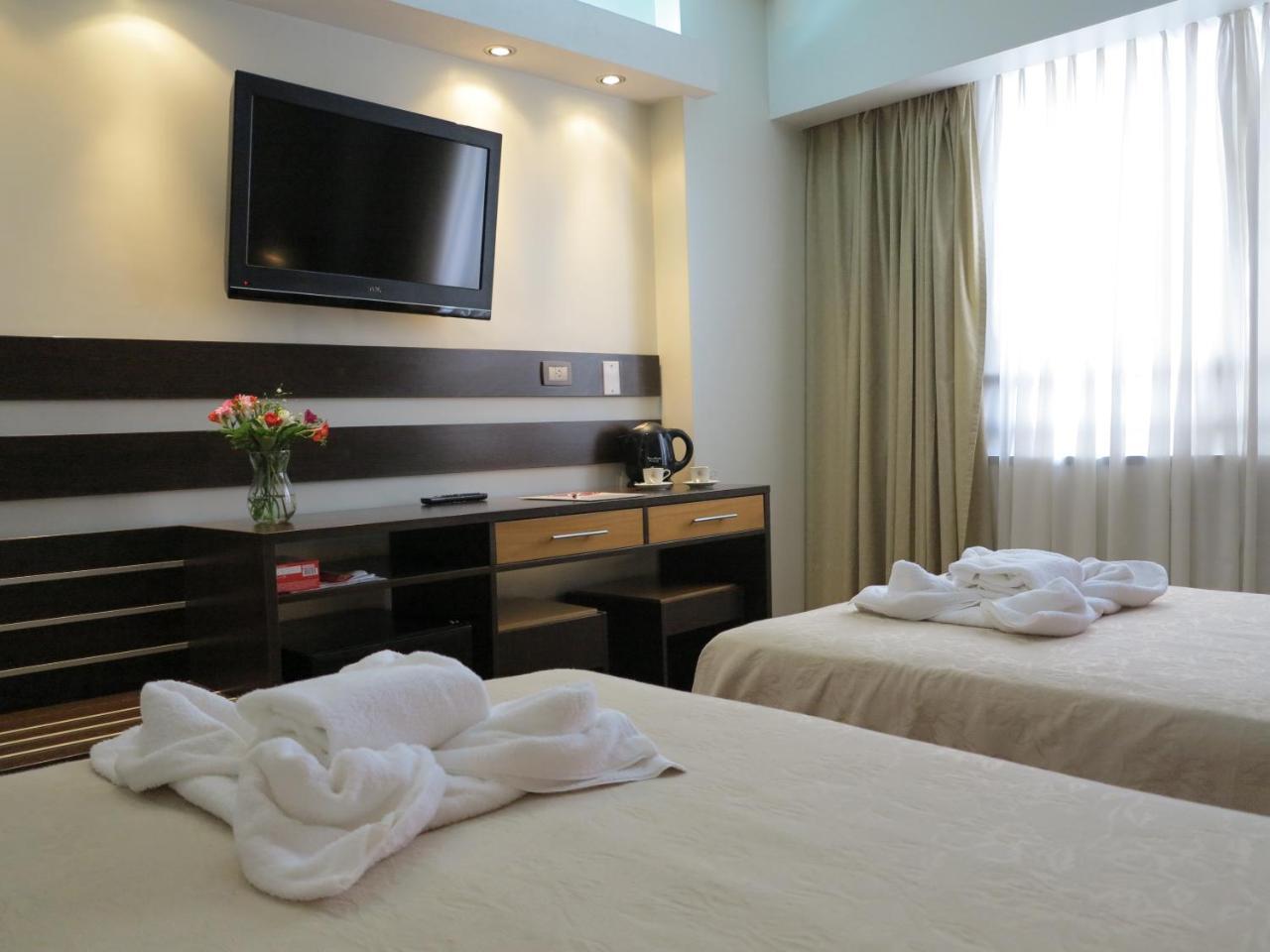 Hotel Corregidor La Plata Buitenkant foto